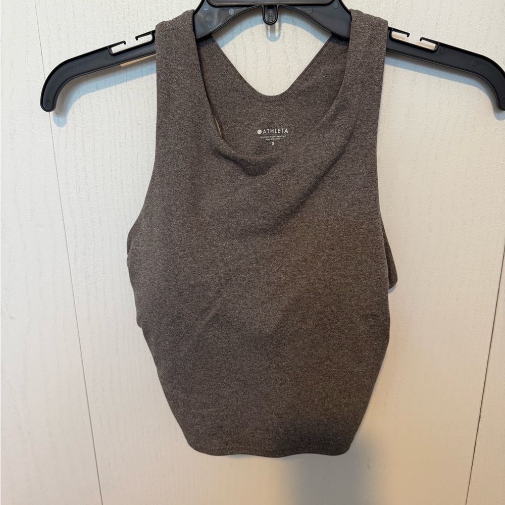 Athleta Tank Top in Vibrant Blue with Breathable Fabric and Sleek Design